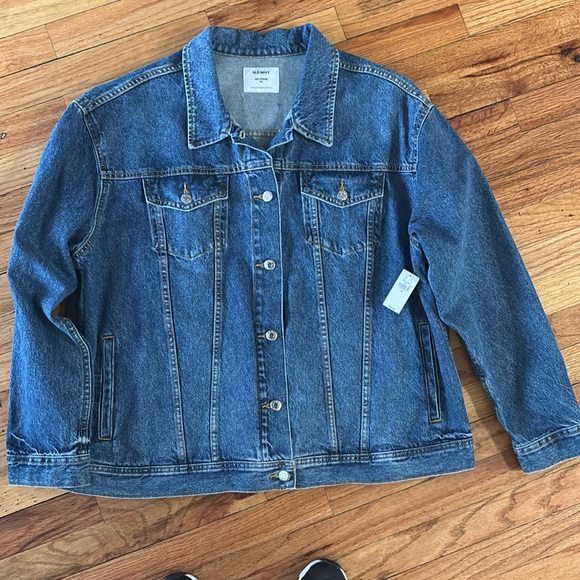 Brand new Jean jacket with tag - Picture 2 of 4